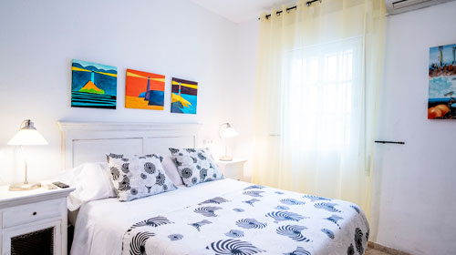 Habitación Hostal Trafalgar Barbate - alojamiento económico en Cádiz